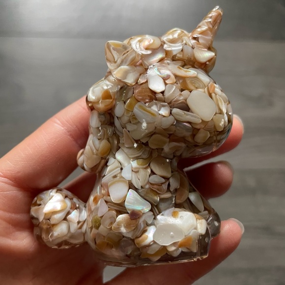 Healing Crystals Unicorn - Picture 4 of 7